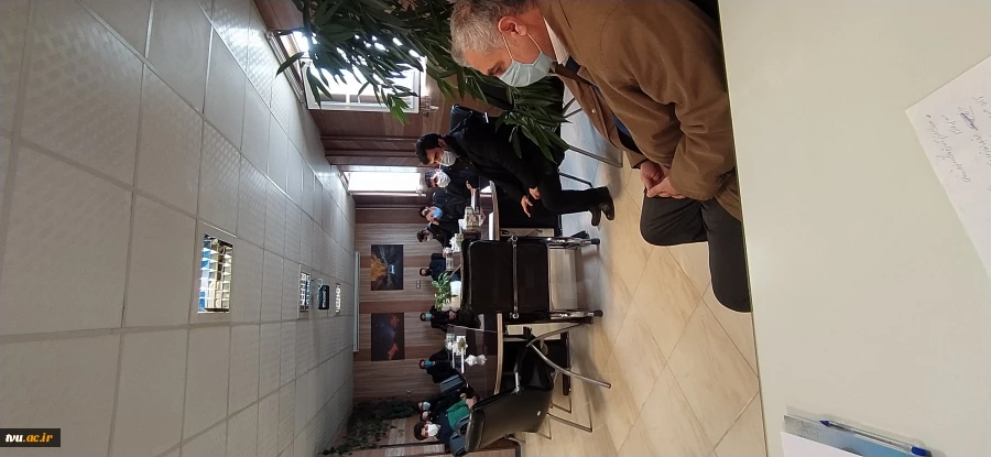 گزارش_تصویری: از اولین جلسه شورای اداری که بعداز تعطیلات ایام ممنوعیت ترددکرونا دردانشکده فنی شهیدرجایی قوچان برگزارشد 6