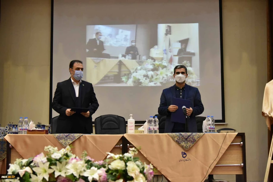با امضای تفاهم نامه همکاری

3400 کارگاه و آزمایشگاه دانشگاه فنی و حرفه ای به شبکه آزمایشگاهی فناوری‌های راهبردی معاونت علمی و فناوری ریاست جمهوری اضافه شد 2