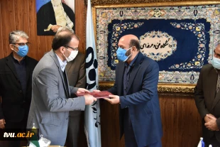سرهنگ نصیر زاده: 

سطح انتظارات رهبر معظم انقلاب از دانشجویان بسیجی با توجه به جایگاه جوانان در شکل گیری شجره طیبه انقلاب اسلامی بیش از دیگر اقشار بسیج است. 2