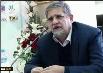 تجلیل از برگزیدگان پژوهشی دانشگاه فنی و حرفه ای استان خراسان رضوی
 3