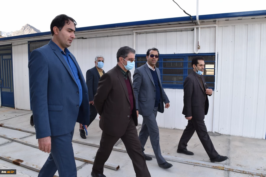 بازدید جناب آقای دکتر زمانی معاون محترم اداری مالی و منابع انسانی سازمان مرکزی دانشگاه فنی و حرفه ای از دانشگاه فنی و حرفه ای استان لرستان 12