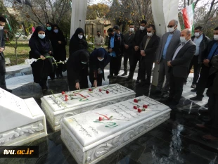 غباروبی قبور مطهر شهید سردار ولی نوری و شهید گمنام در دانشکده شهید باهنر شیراز 4