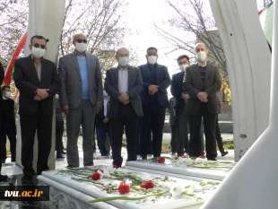 غباروبی قبور مطهر شهید سردار ولی نوری و شهید گمنام در دانشکده شهید باهنر شیراز 5
