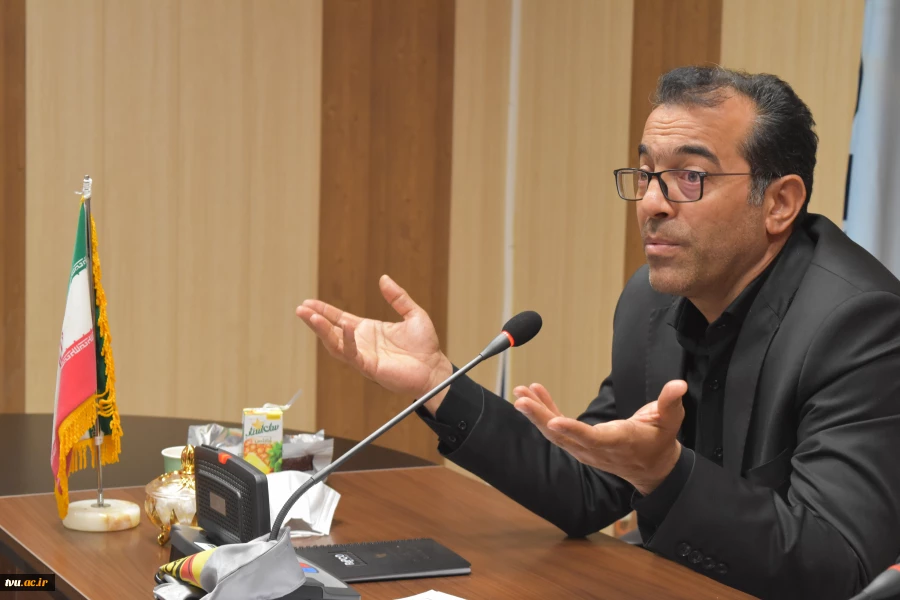 نشست وبیناری ستاد اقامه نماز استان لرستان در دانشکده فنی و حرفه ای پسران خرم آباد 3