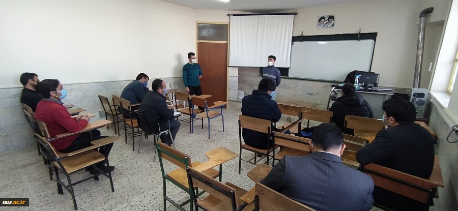 اولین دوره شیوه های ارتباط موثر همکاران آموزشکده فنی شهیدرجایی قوچان برگزارشد. 7