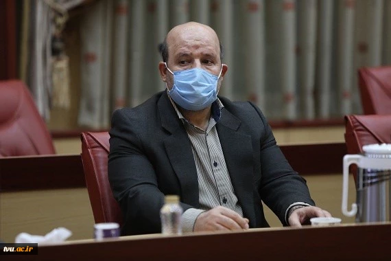 در نشست مدیران هسته‌های گزینش کارکنان دانشگاه ها ومراکز آموزش عالی سراسر کشور 

از مدیر هسته گزینش دانشگاه فنی و حرفه ای به عنوان مدیر برتر معرفی و و از ایشان تقدیر بعمل آمد  2
