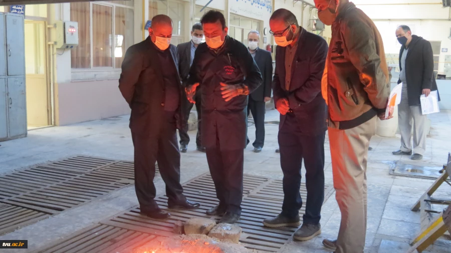 رئیس دانشگاه فنی و حرفه‌ای کشور گفت؛
افزایش بیش از ۷۰۰ کد رشته در دانشگاه فنی و حرفه ای در دوسال اخیر/ روی کیفیت آموزش مهارتی باید جدی تر رفتار کنیم
 2