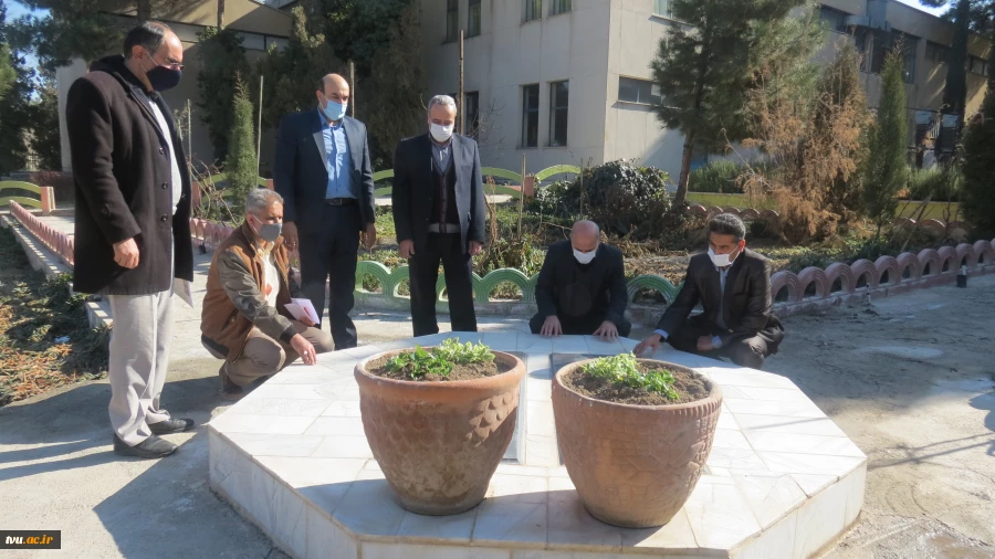 رئیس دانشگاه فنی و حرفه‌ای کشور گفت؛
افزایش بیش از ۷۰۰ کد رشته در دانشگاه فنی و حرفه ای در دوسال اخیر/ روی کیفیت آموزش مهارتی باید جدی تر رفتار کنیم
 2