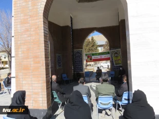 برگزاری مراسم  دهه مبارک فجر و روز مادر در دانشکده فنی و حرفه ای پسران شهرکرد 4
