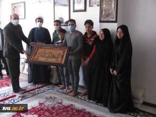 دیدار معاون دانشجویی دانشکده فنی شهید مهاجر با خانواده شهید مدافع حرم  دادمحمد رحیمی 3