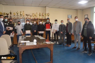 تقدیر از دانشجویان برگزیده ورزشی دانشکده فنی امام محمد باقر(ع)ساری برگزار شد. 9