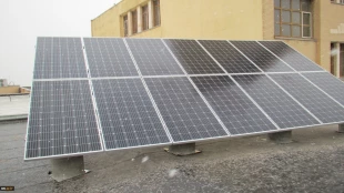 دکتر صالحی عمران خبر داد:

صرفه جویی 15 درصدی در مصرف انرژی برق با احداث نیروگاه های خورشیدی در دانشگاه فنی و حرفه ای 2