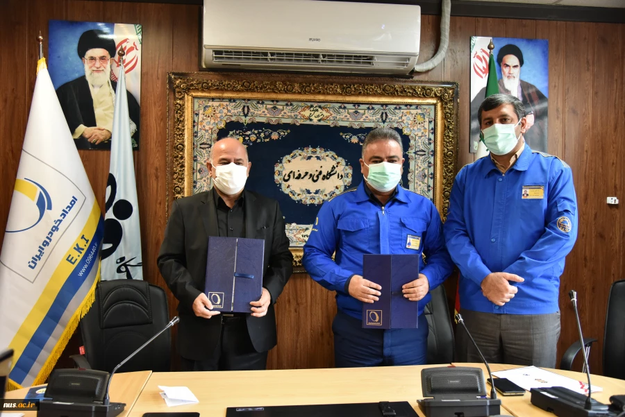 امضاء تفاهم نامه همکاری با امدادخودرو 1400/06/01  2