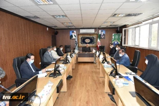 دومین وبینار مشترک معاونان و مدیران ستادی دانشگاه و روسا و معاونان (آموزشی، اداری و مالی، پژوهش و فناوری و فرهنگی و – دانشجوئی) کلیه ی دانشکده / آموزشکده های تابعه ی دانشگاه در سال 1400 با حضور دکتر صالحی عمران رئیس محترم دانشگاه با موضوع " از سرگیری آموز