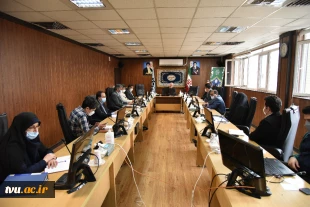 دومین وبینار مشترک معاونان و مدیران ستادی دانشگاه و روسا و معاونان (آموزشی، اداری و مالی، پژوهش و فناوری و فرهنگی و – دانشجوئی) کلیه ی دانشکده / آموزشکده های تابعه ی دانشگاه در سال 1400 با حضور دکتر صالحی عمران رئیس محترم دانشگاه با موضوع " از سرگیری آموز