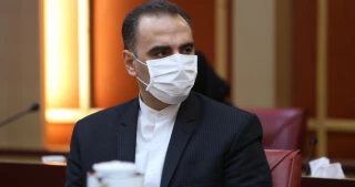 دکتر حسین سلمانی مطرح کرد: 

بیش از 50 درصد کارکنان دانشگاه فنی و حرفه ای در بخش های اداری، کارگاهی و آزمایشگاهی را نیروهای قراردادی تشکیل می دهند