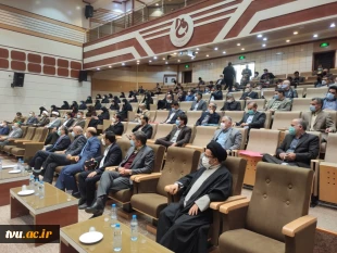 معاون پارلمانی ریاست جمهوری در اجلاس سراسری بسیج اساتید :  

دانشگاه فنی و حرفه ای اقدامات قابل توجهی برای حل مشکل اشتغال جوانان داشته است 3