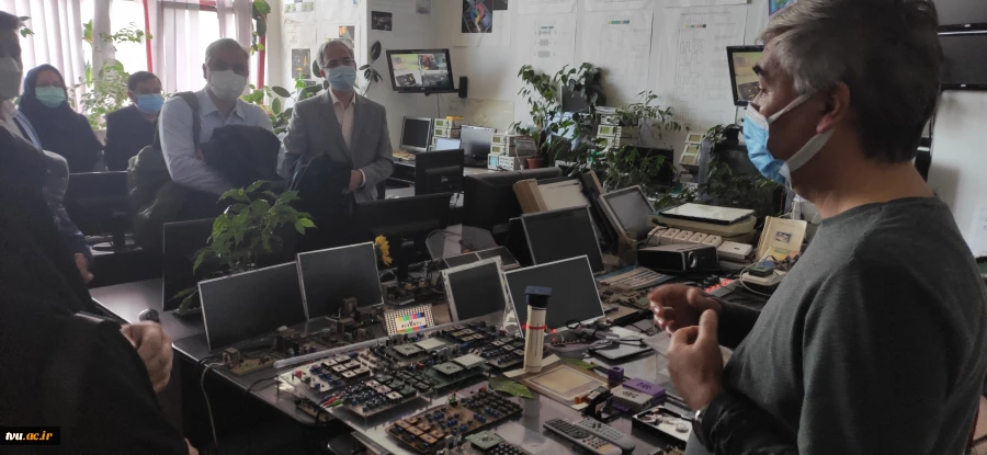 Visiting research centre, workrooms, and laboratories at Pitesti Universit 6