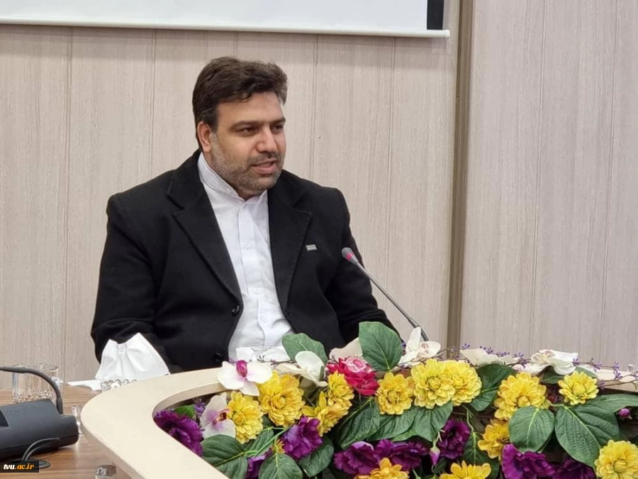 بازدید دکتر خسرویان سرپرست دانشگاه فنی و حرفه ای از دانشکده دکتر شریعتی همزمان با آغاز ایام دهه مبارک فجر  3