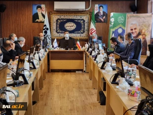 دکتر خسرویان در دیدار با مسئولین کانون‌های استانی مطرح کرد:
استادان بسیجی به عنوان ذخایر استراتژیک فکری در خط مقدم نبرد اندیشه‌ای هستند 3