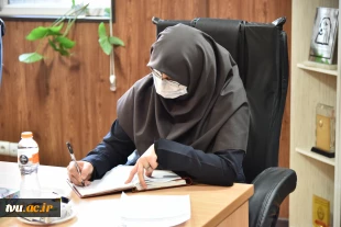دکتر خسرویان در دیدار با مسئولین کانون‌های استانی مطرح کرد:
استادان بسیجی به عنوان ذخایر استراتژیک فکری در خط مقدم نبرد اندیشه‌ای هستند 3
