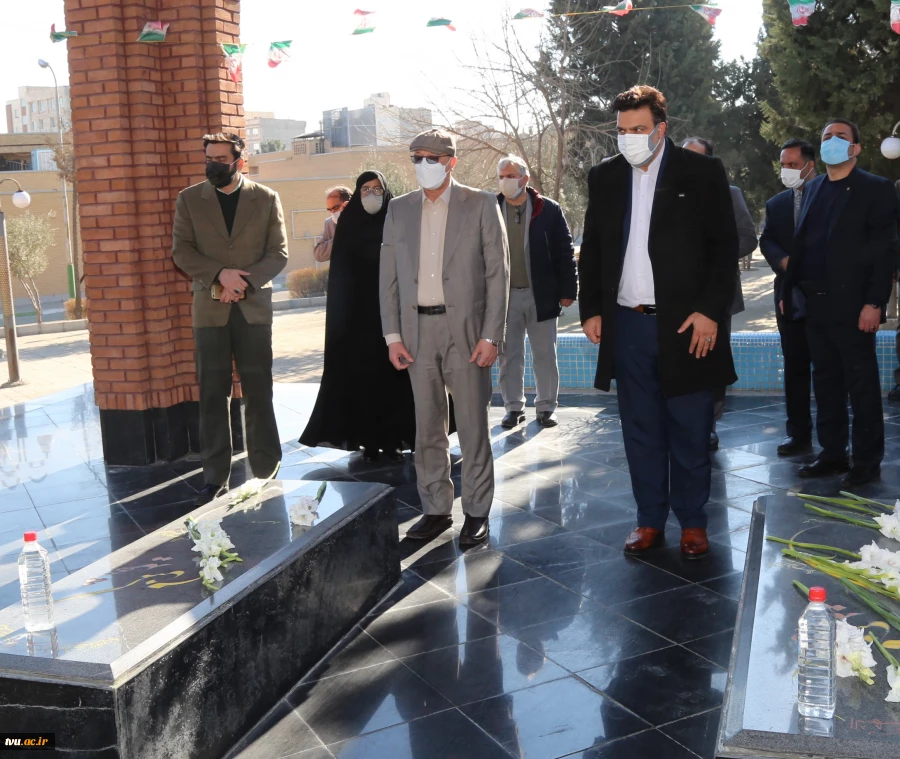 دکتر خسرویان:

دانشگاه فنی و حرفه ای دانشگاه چند منظوره است و نسل چهارم دانشگاه کارآفرین در آن تحقق می‌یابد 2