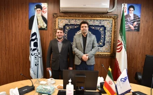 در دیدار دکتر خسرویان با استاندار یزد صورت گرفت؛

امضای تفاهم نامه تجهیز و راه اندازی دانشکده فنی و حرفه ای شهرستان مهریز 10