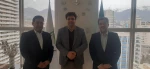 در دیدار دکتر عرفان خسرویان با رئیس مرکز بررسی‌های استراتژیک ریاست جمهوری و رئیس صندوق نوآوری و شکوفایی مطرح شد:
طراحی اکوسیستم جامع مهارت کشور از طریق تامین منابع مالی صندوق و تدوین قوانین بالادستی و ترویج در مرکز تحقیقات استراتژیک ریاست جمهوری
 2