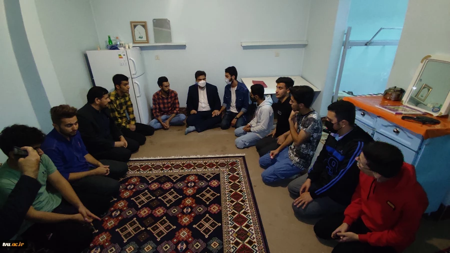 دومین ملاقات عمومی دکتر عرفان خسرویان با استادان، کارکنان و دانشجویان دانشگاه فنی و حرفه‌ای استان همدان برگزار شد 16