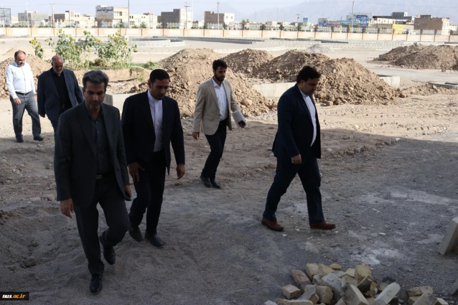 در ادامه سفر استانی دکتر خسرویان به دانشگاه فنی و حرفه‌ای استان یزد صورت گرفت:

بازدید  از آموزشکده فنی و حرفه‌ای دختران یزد و پروژه خیرساز دانشکده فنی و حرفه‌ای مهریز 3