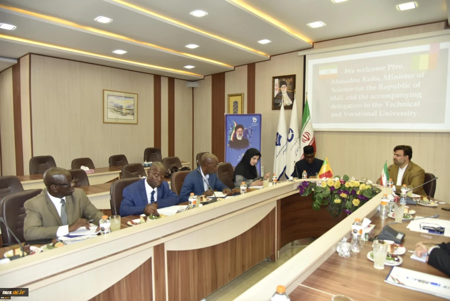 The President of Technical and Vocational University met and talked with the Minister of Higher Education and Research of the Republic of Mali. 8