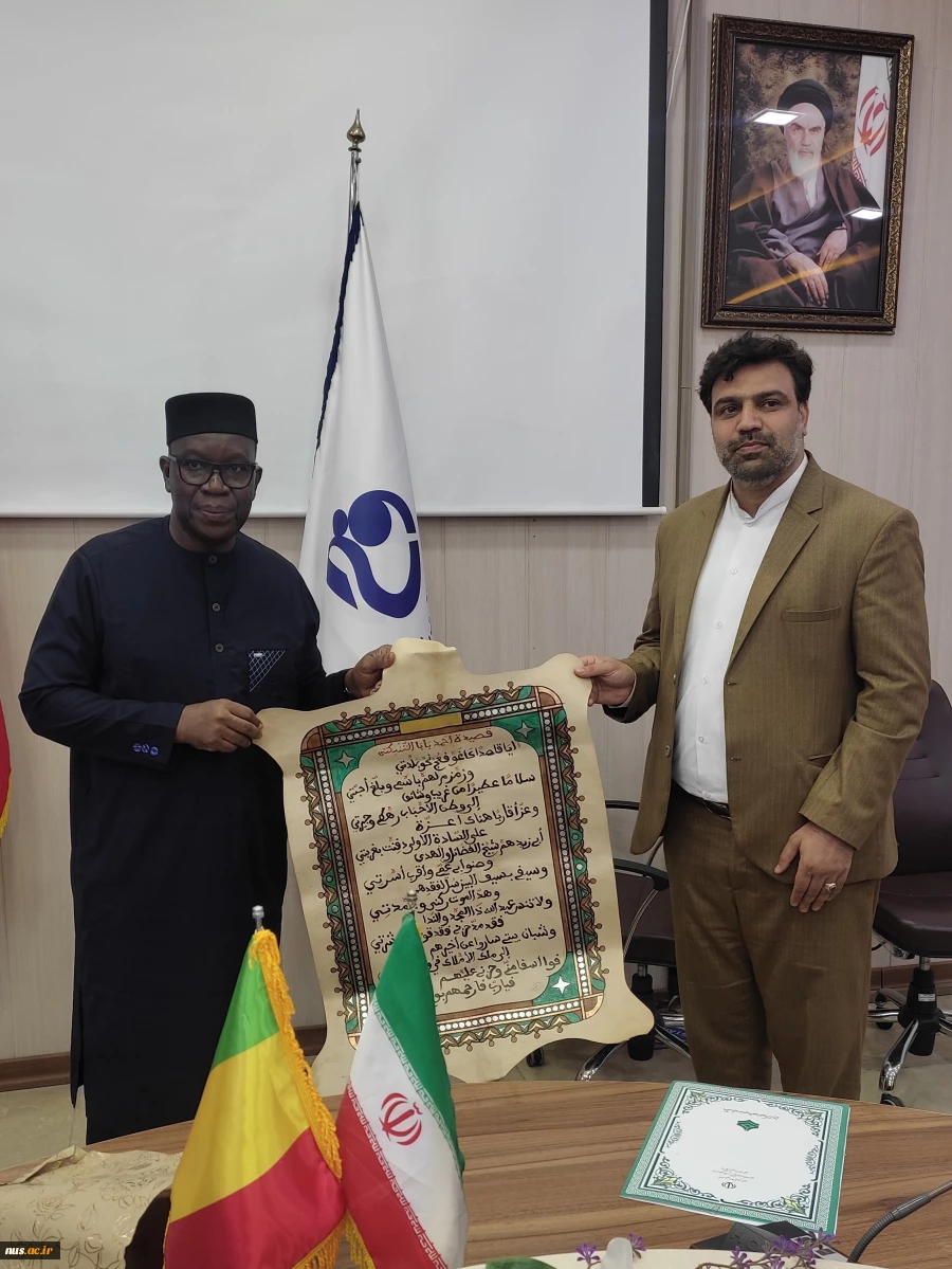 The President of Technical and Vocational University met and talked with the Minister of Higher Education and Research of the Republic of Mali. 14