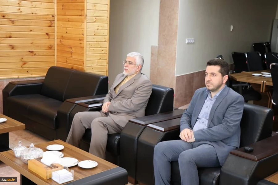 دیدار رئیس دانشکاه فنی و حرفه‌ای با استاندار گلستان 2