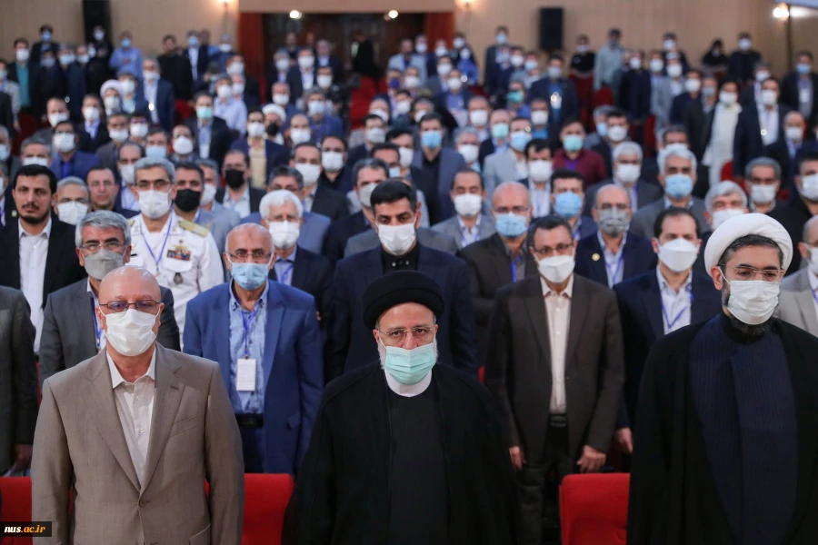 دکتر رئیسی در اجلاس روسای دانشگا‌ها، پژوهشگاه‌ها و پارک‌های علم و فناوری:

دانشگاه به عنوان اتاق فکر دولت تمام توان خود را برای ارتقای بهره‌وری در کشور به کار گیرد 2