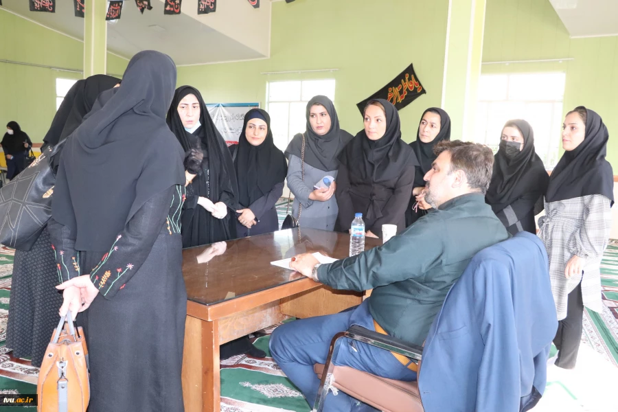 ملاقات عمومی دکتر عرفان خسرویان، رئیس دانشگاه فنی و حرفه‌ای کشور با اساتید، کارکنان و دانشجویان دانشگاه فنی و حرفه‌ای استان آذربایجان غربی 7