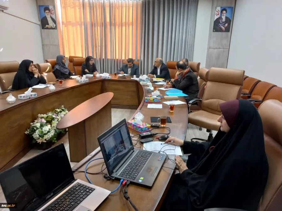 برگزاری سومین وبینار مرکز نظارت، ارزیابی و تضمین کیفیت در سال 1401 با حضور دکتر خسرویان 8