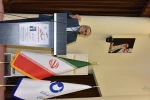 به همت مرکز بسیج اساتید دانشگاه فنی و حرفه‌ای برگزار شد:

وبینار تبیین حوادث اخیر در کشور و دانشگاه‌ها 9