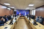 نشست صمیمی رئیس دانشگاه فنی و حرفه‌ای کشور با نمایندگان ایثارگران دانشگاه