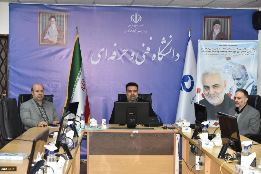 سخنرانی دکتر خسرویان در مراسم گرامی‌داشت دهه بصیرت و بزرگداشت سردار شهید حاج قاسم سلیمانی 2