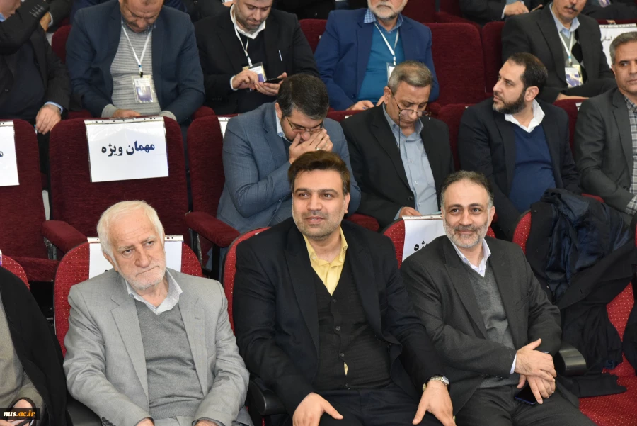 دکتر محمد سلیمانی در اجلاس رؤسای دانشکده‌ها و آموزشکده‌های فنی و حرفه‌ای سراسر کشور

 ایجاد شبکه‌ای از افراد کارآفرین قدرت دانشگاه را به نمایش در می‌آورد 2