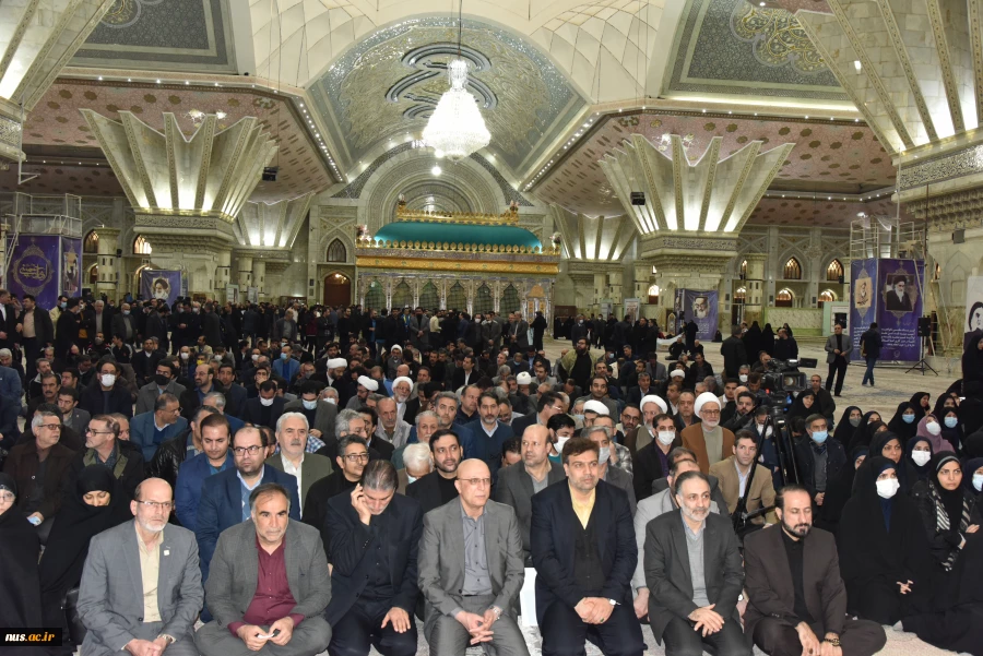 همزمان با ایام دهه فجر انقلاب برگزار شد:

آیین‌ تجدید میثاق‌ دانشگاهیان‌ دانشگاه‌ فنی‌ و حرفه‌ای‌ با‌ آرمان‌های‌ امام‌خمینی (ره) و تجدید بیعت‌ با مقام‌ معظم‌ رهبری (مدظله‌العالی) 4