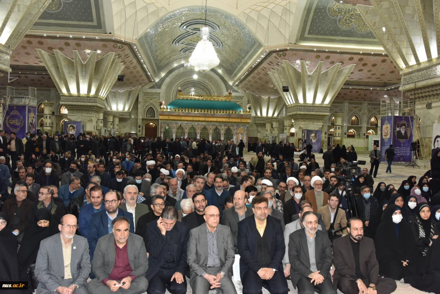 همزمان با ایام دهه فجر انقلاب برگزار شد:

آیین‌ تجدید میثاق‌ دانشگاهیان‌ دانشگاه‌ فنی‌ و حرفه‌ای‌ با‌ آرمان‌های‌ امام‌خمینی (ره) و تجدید بیعت‌ با مقام‌ معظم‌ رهبری (مدظله‌العالی) 5