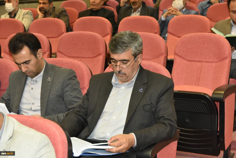 در بیست و ششمین روز از ماه مبارک رمضان محفل انس با قرآن در دانشگاه فنی و حرفه‌ای برگزار شد 5