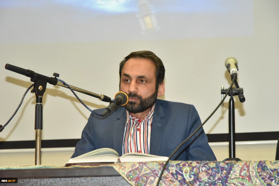 در بیست و ششمین روز از ماه مبارک رمضان محفل انس با قرآن در دانشگاه فنی و حرفه‌ای برگزار شد 26