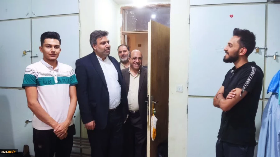 بازدید دکتر خسرویان از آموزشکده‌ فنی و حرفه‌ای  شهید رجایی کاشان 4