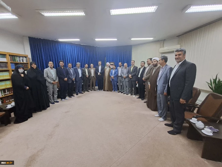 دیدار رئیس دانشگاه فنی و حرفه‌ای با آیت‌الله علیرضا اعرافی مدیر حوزه‌های علمیه سراسر کشور 4