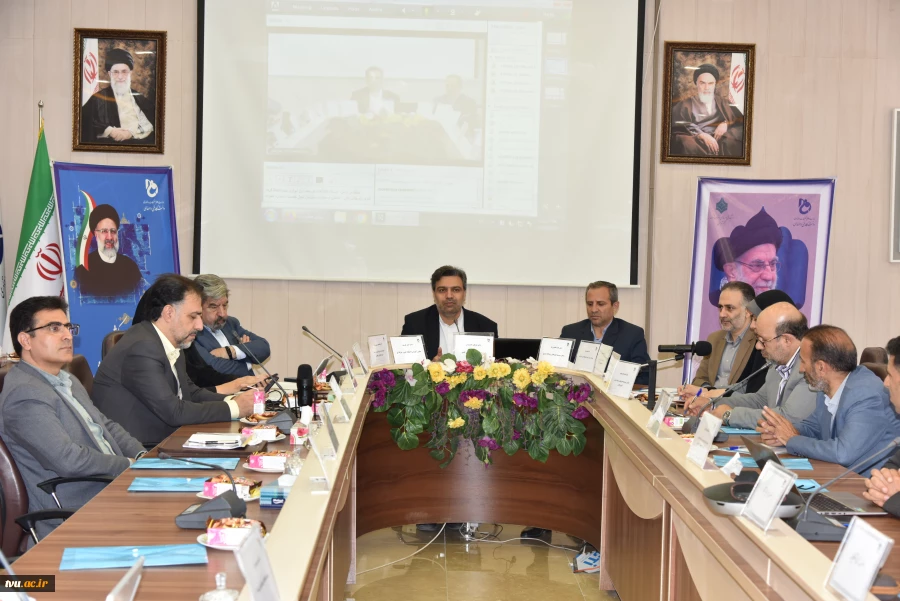 نشست تخصصی نهادینه‌سازی نظام صلاحیت حرفه‌ای در آموزش های مهارتی رسمی برگزار شد 2