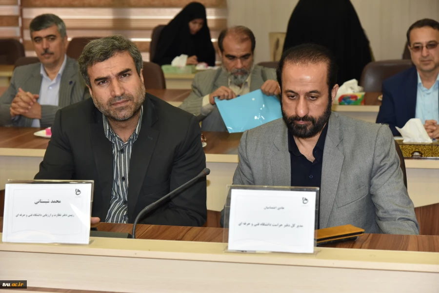 نشست تخصصی نهادینه‌سازی نظام صلاحیت حرفه‌ای در آموزش های مهارتی رسمی برگزار شد 5