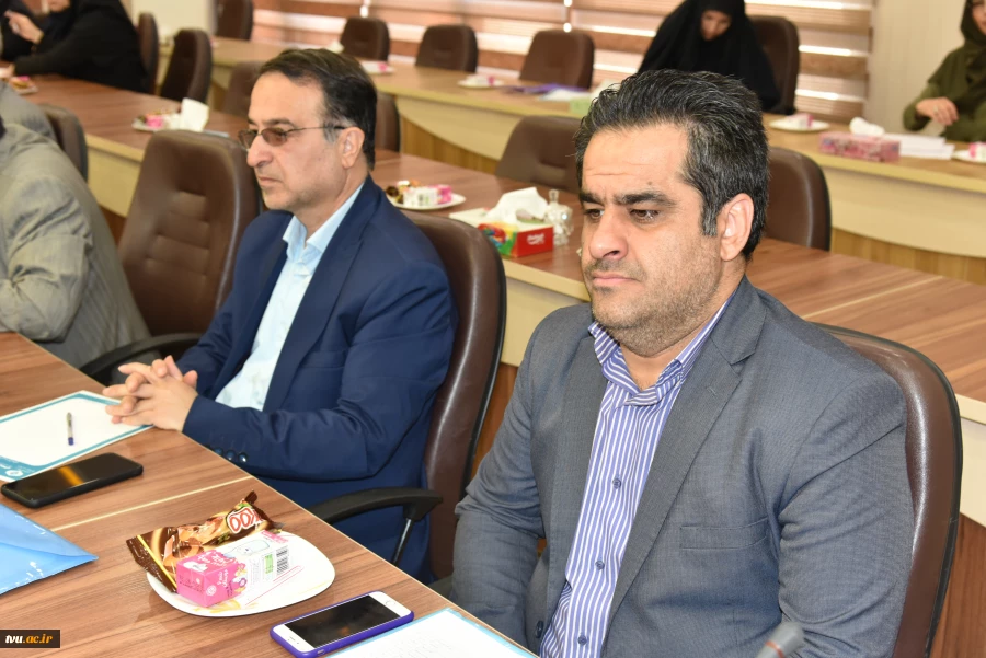 نشست تخصصی نهادینه‌سازی نظام صلاحیت حرفه‌ای در آموزش های مهارتی رسمی برگزار شد 7