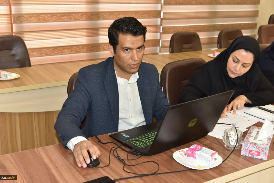 نشست تخصصی نهادینه‌سازی نظام صلاحیت حرفه‌ای در آموزش های مهارتی رسمی برگزار شد 10